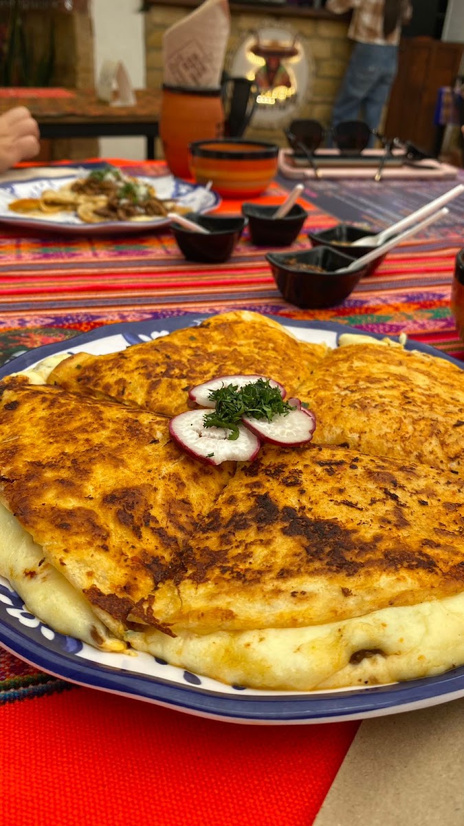 Brutal Mx Tacos & Pub-10