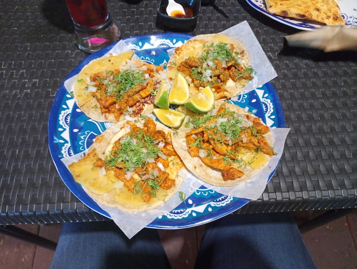 Brutal Mx Tacos & Pub-3